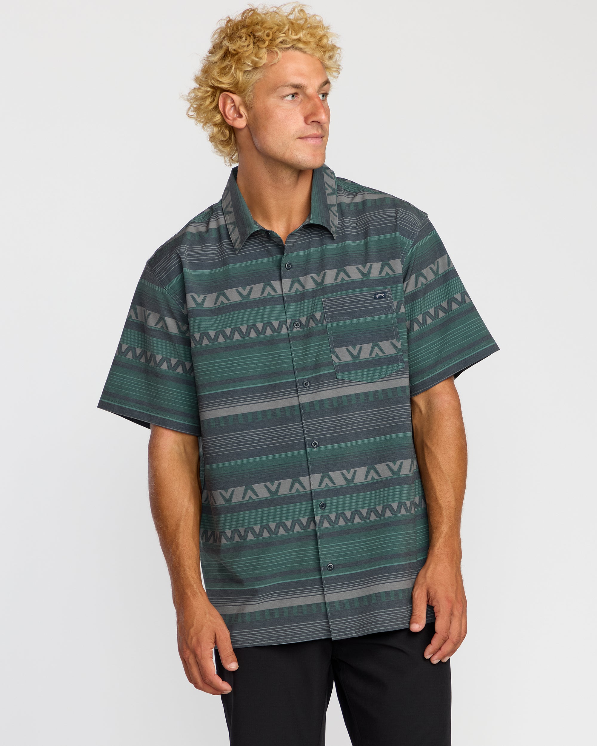Surftrek Transit Short Sleeve Shirt - Navy - Image 2