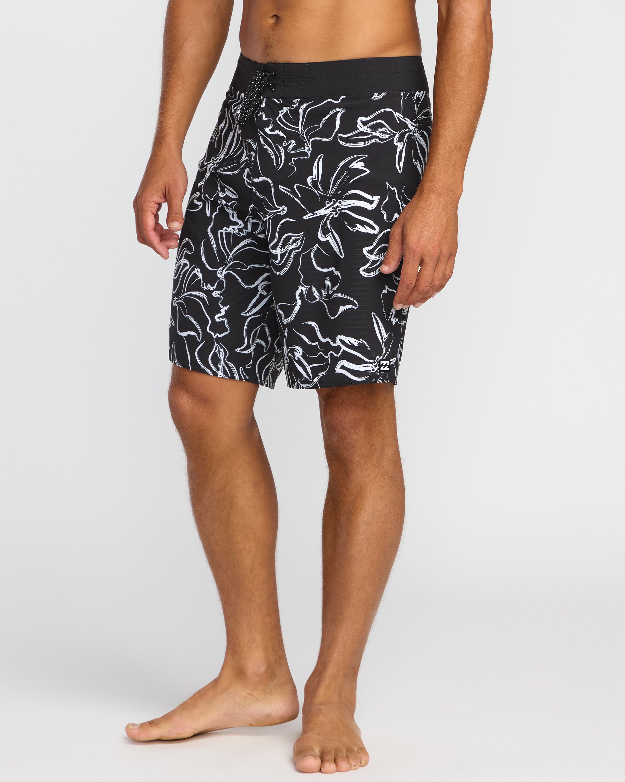 Sundays Airlite 19 Boardshorts - Black White - Image 6