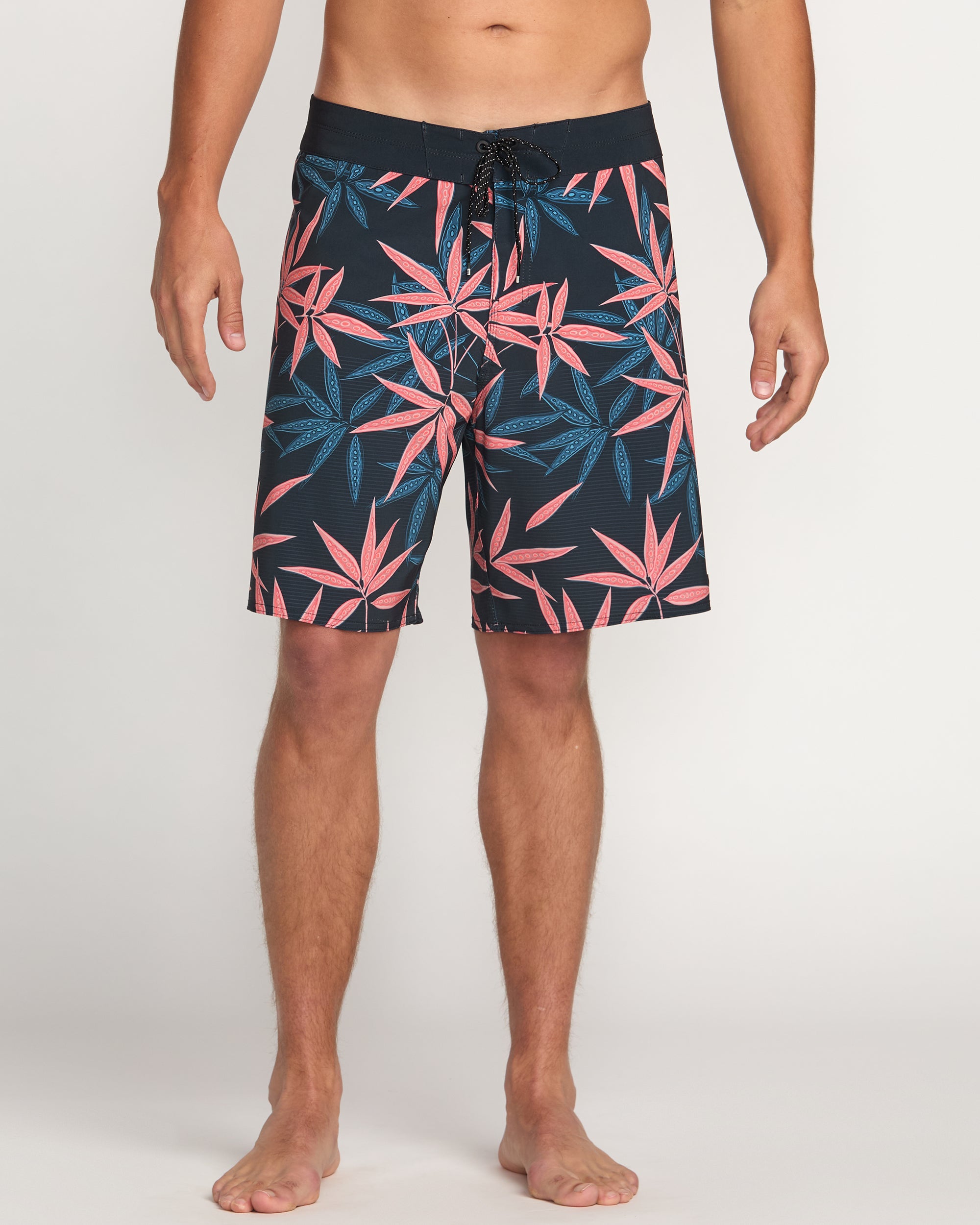 Sundays Airlite 19 Boardshorts - Deep Blue