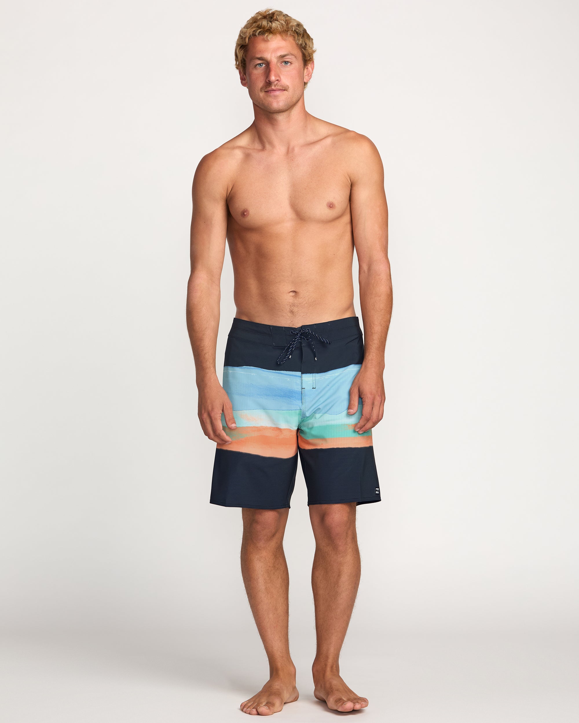 Sundays Airlite 19 Boardshorts - Stealth - Image 6