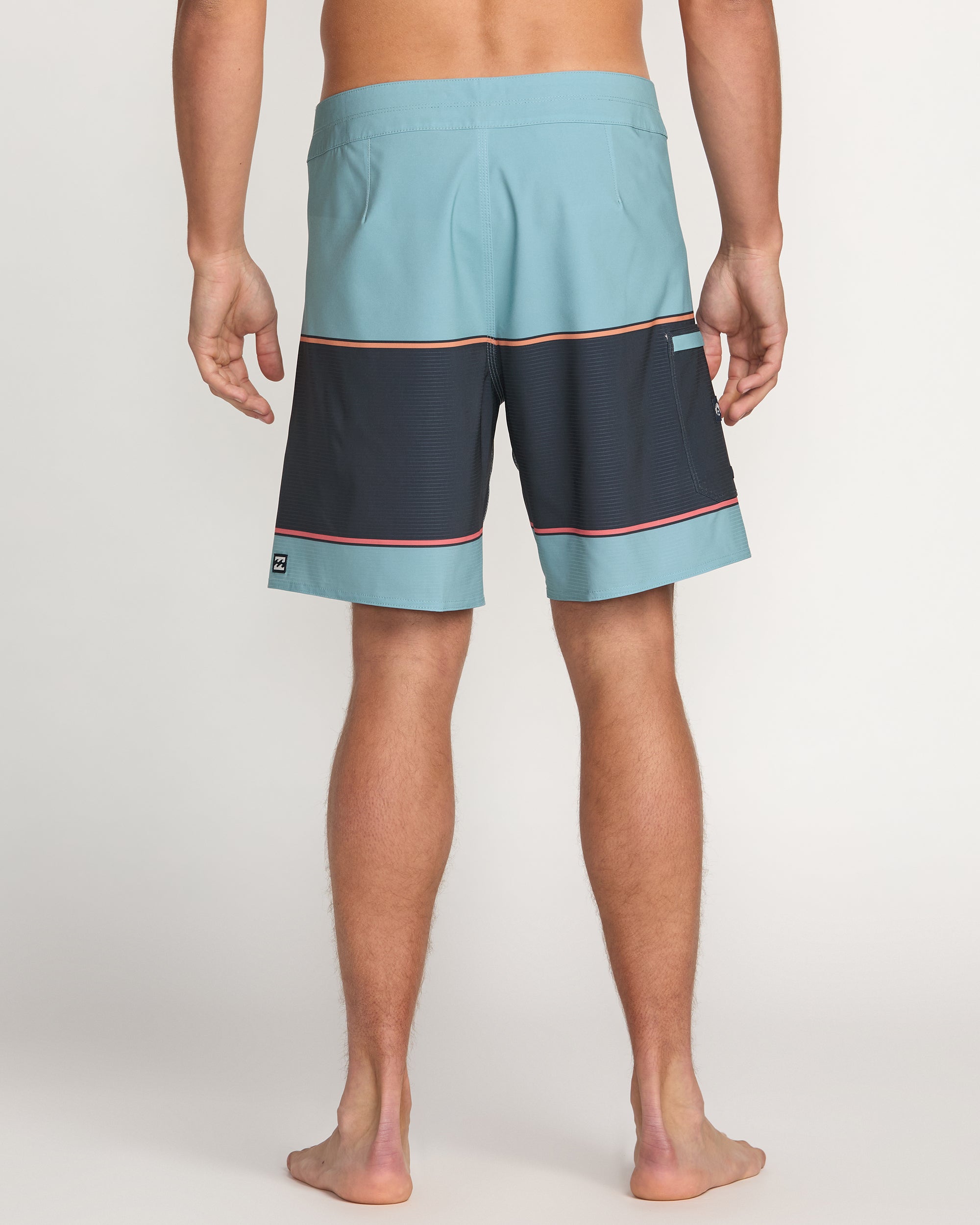Lowers Airlite 18 Boardshorts - Cloud Blue - Image 2