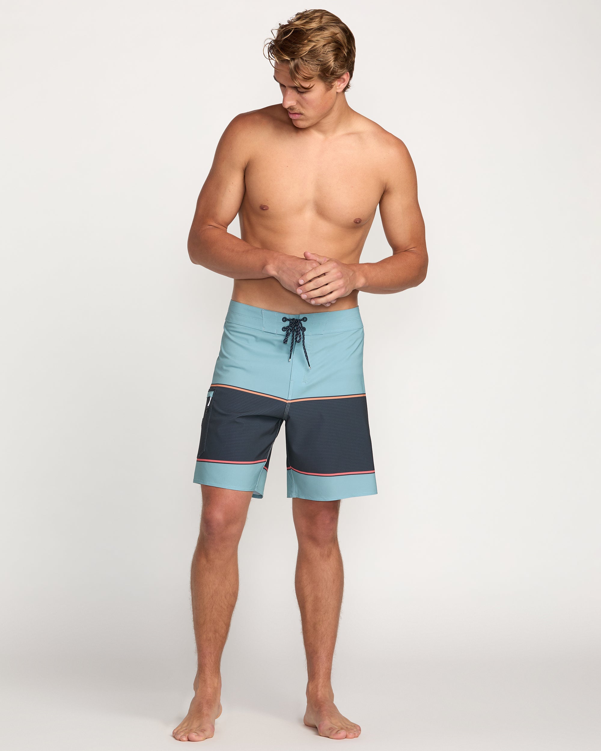 Lowers Airlite 18 Boardshorts - Cloud Blue - Image 6