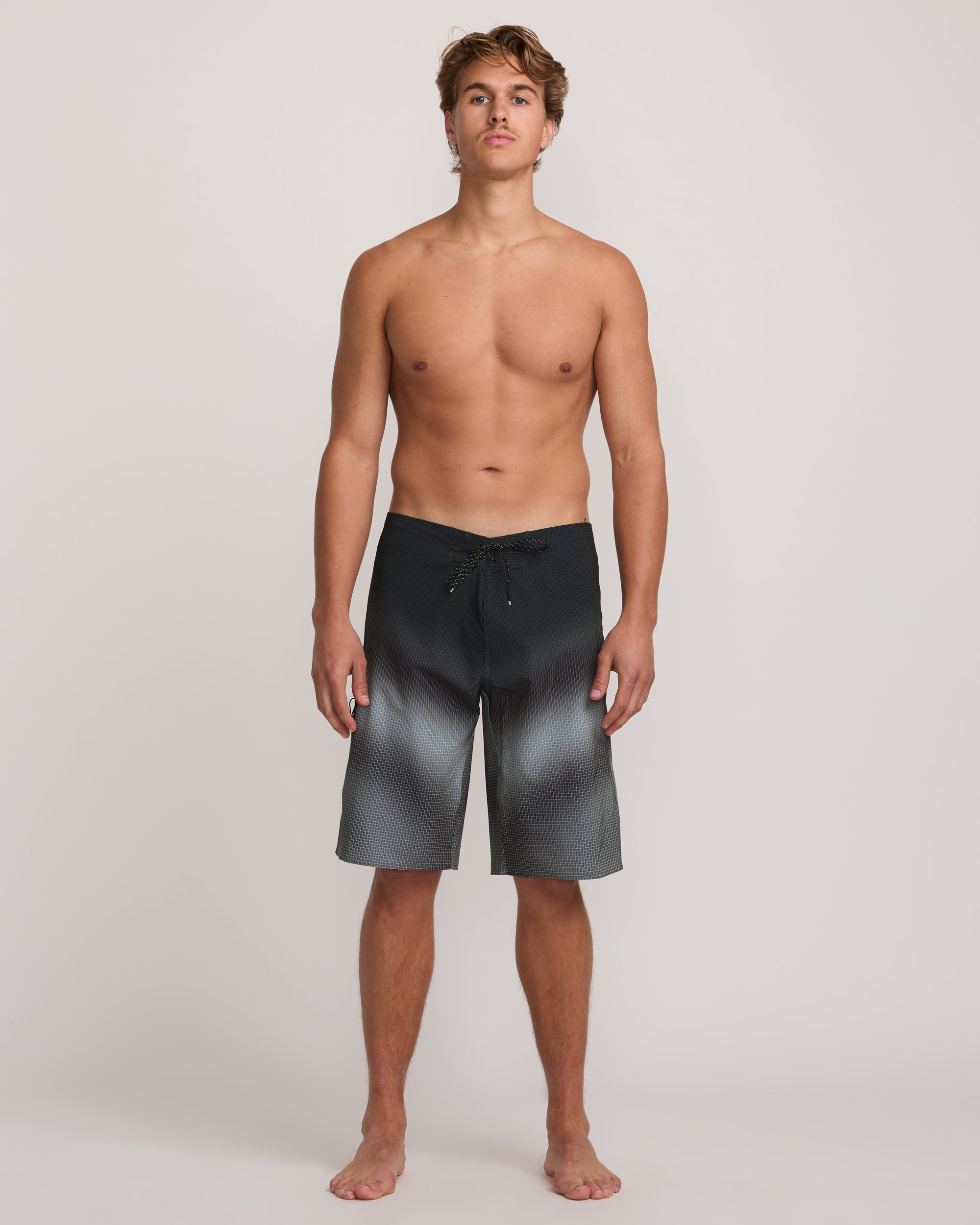 Fluid Pro Performance 21 Boardshorts - Black - Image 5
