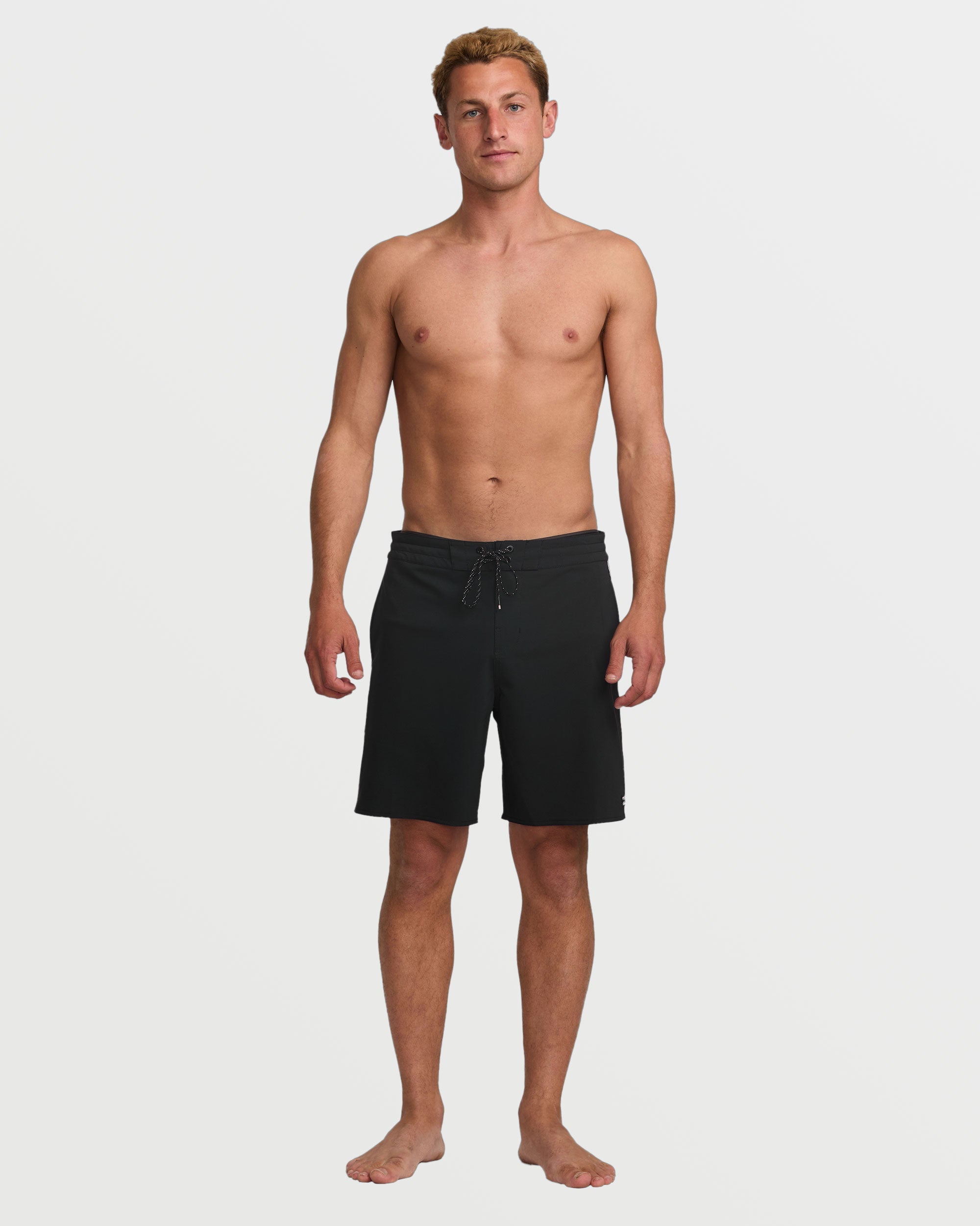Wategos Lo Tide 19 Boardshorts - Black - Image 6