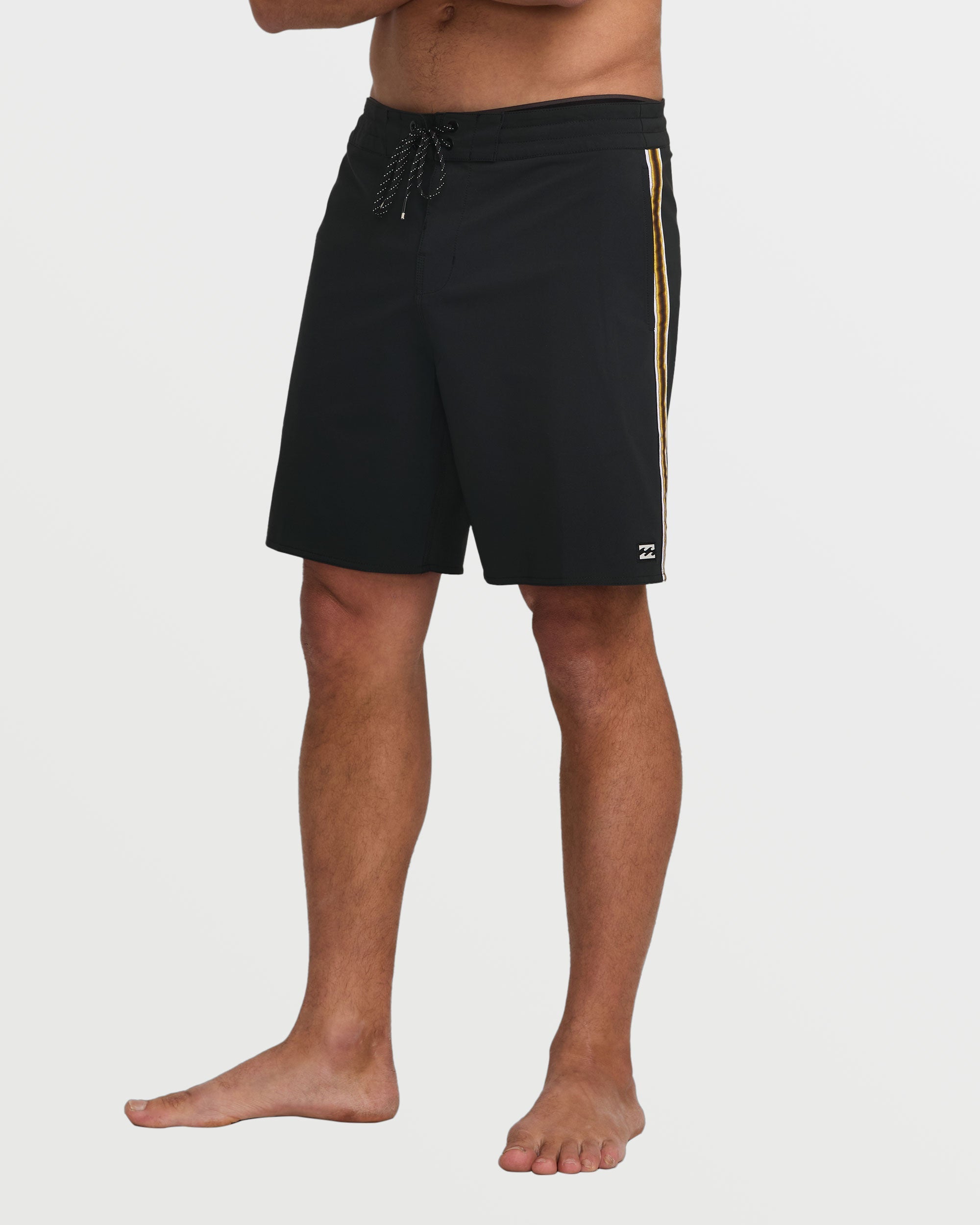 Wategos Lo Tide 19 Boardshorts - Black - Image 8