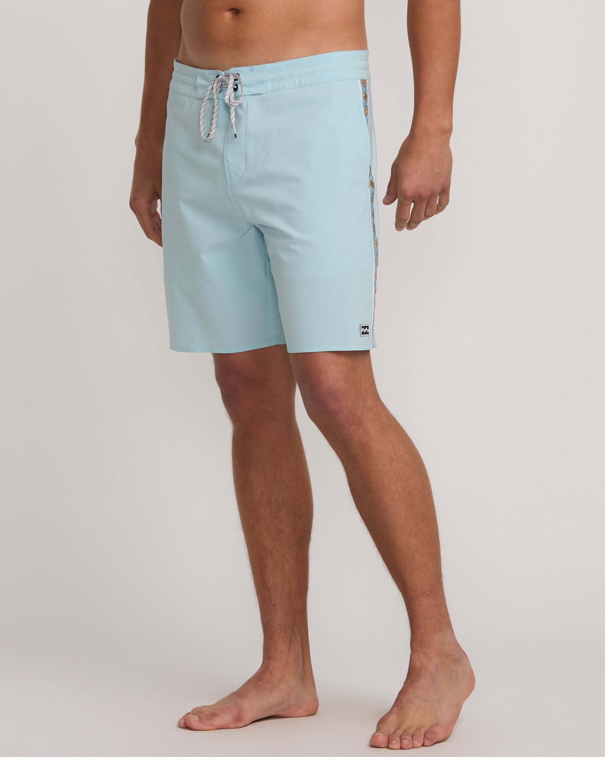 Wategos Lo Tide 19 Boardshorts - Dusty Blue - Image 8