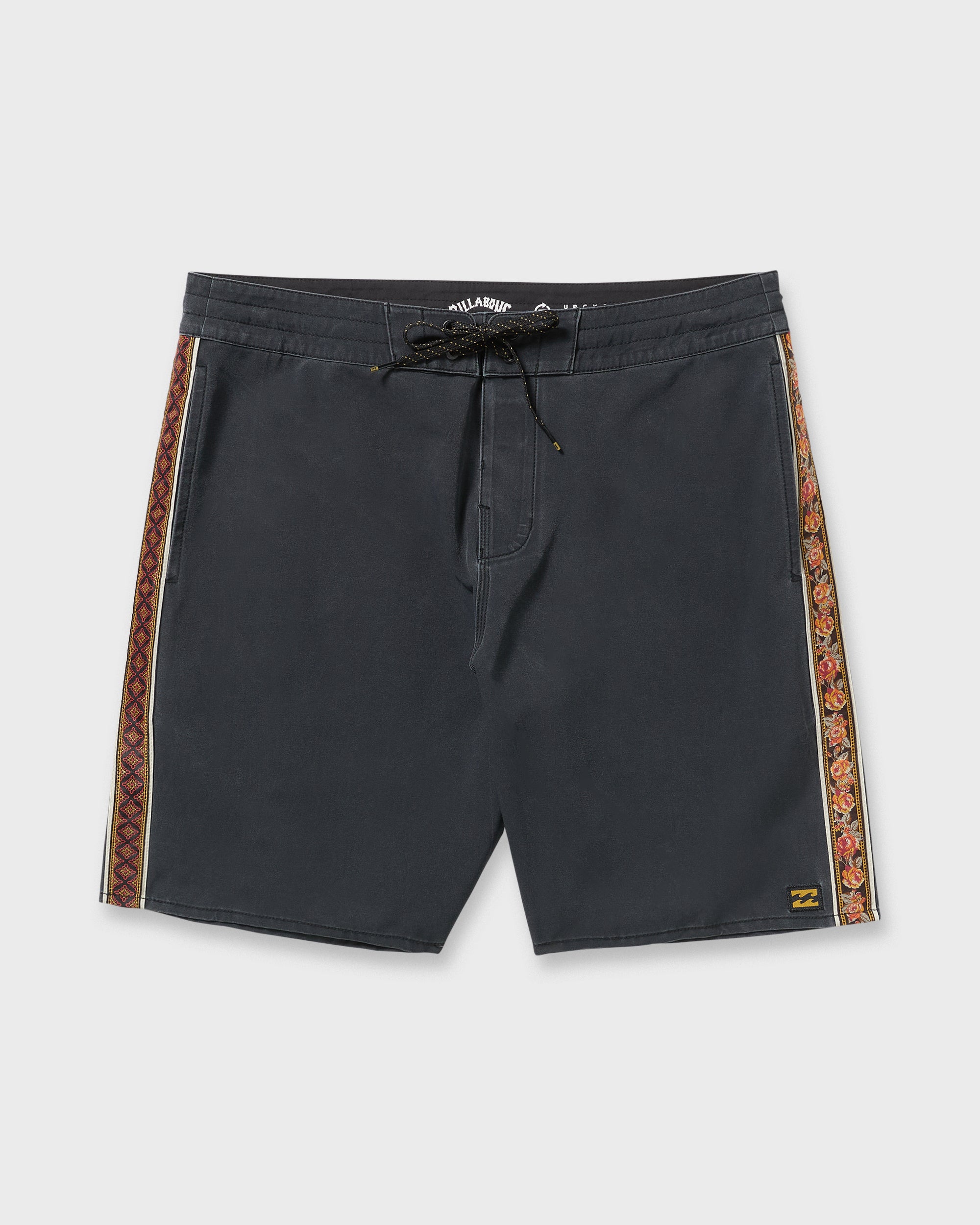 Wategos Lo Tide 19 Boardshorts - Phantom - Image 9