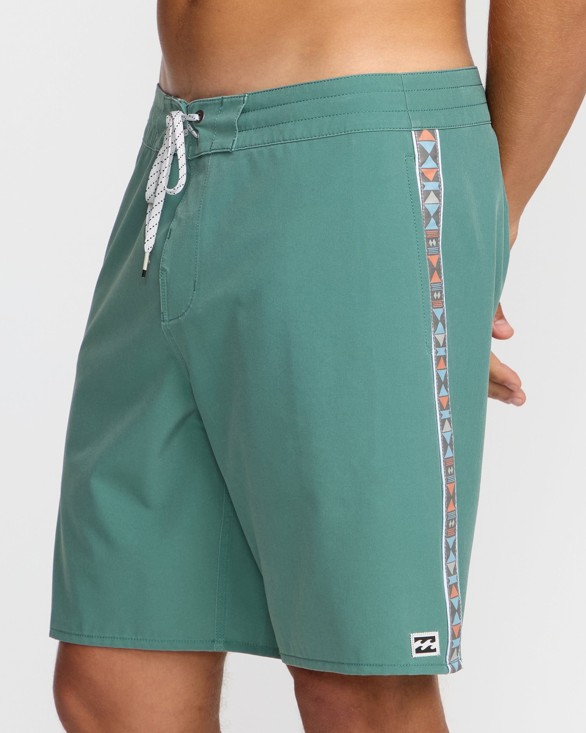 Wategos Lo Tide 19 Boardshorts - Sage Green - Image 7