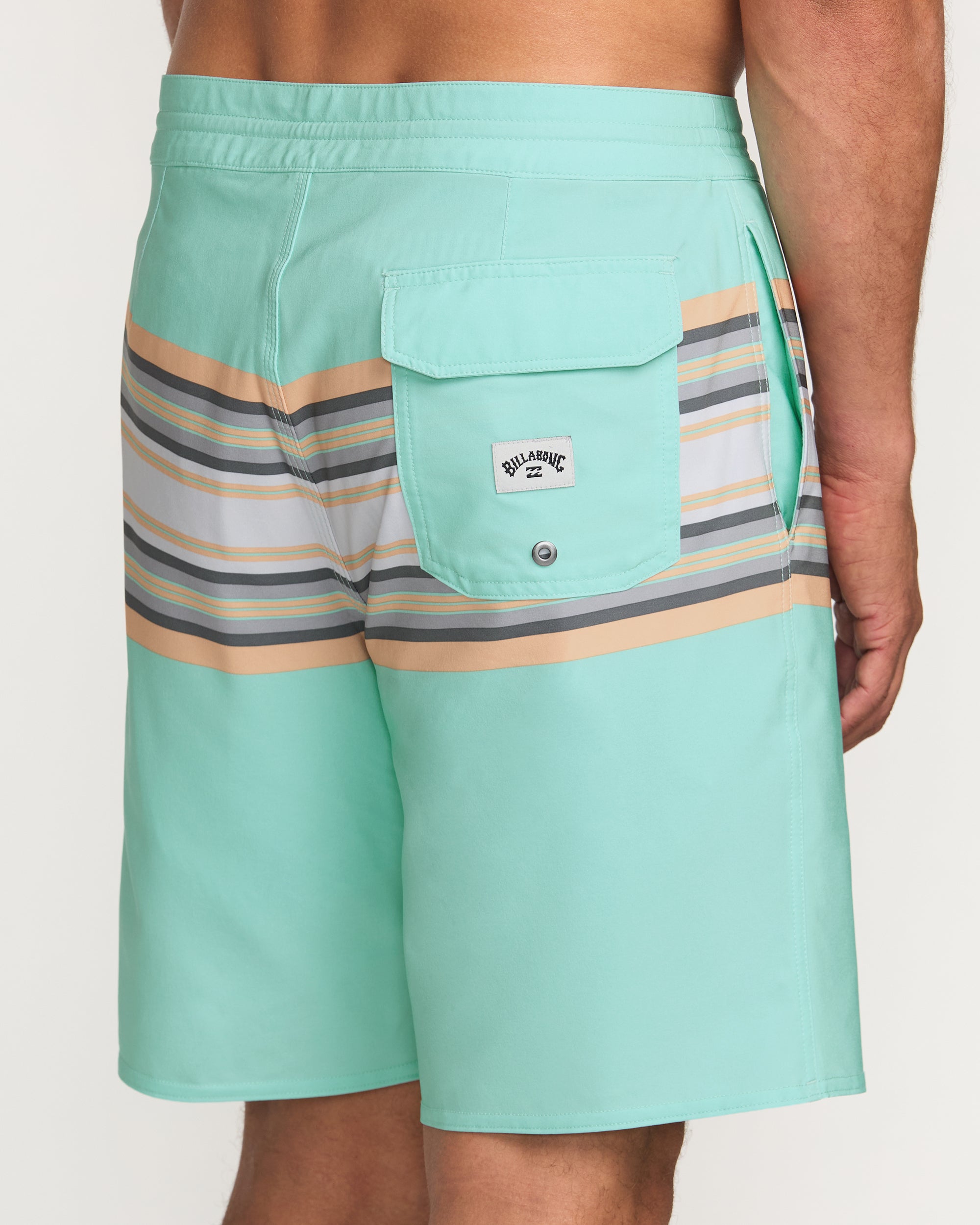 Spinner Lo Tide Boardshorts - Bermuda - Image 8