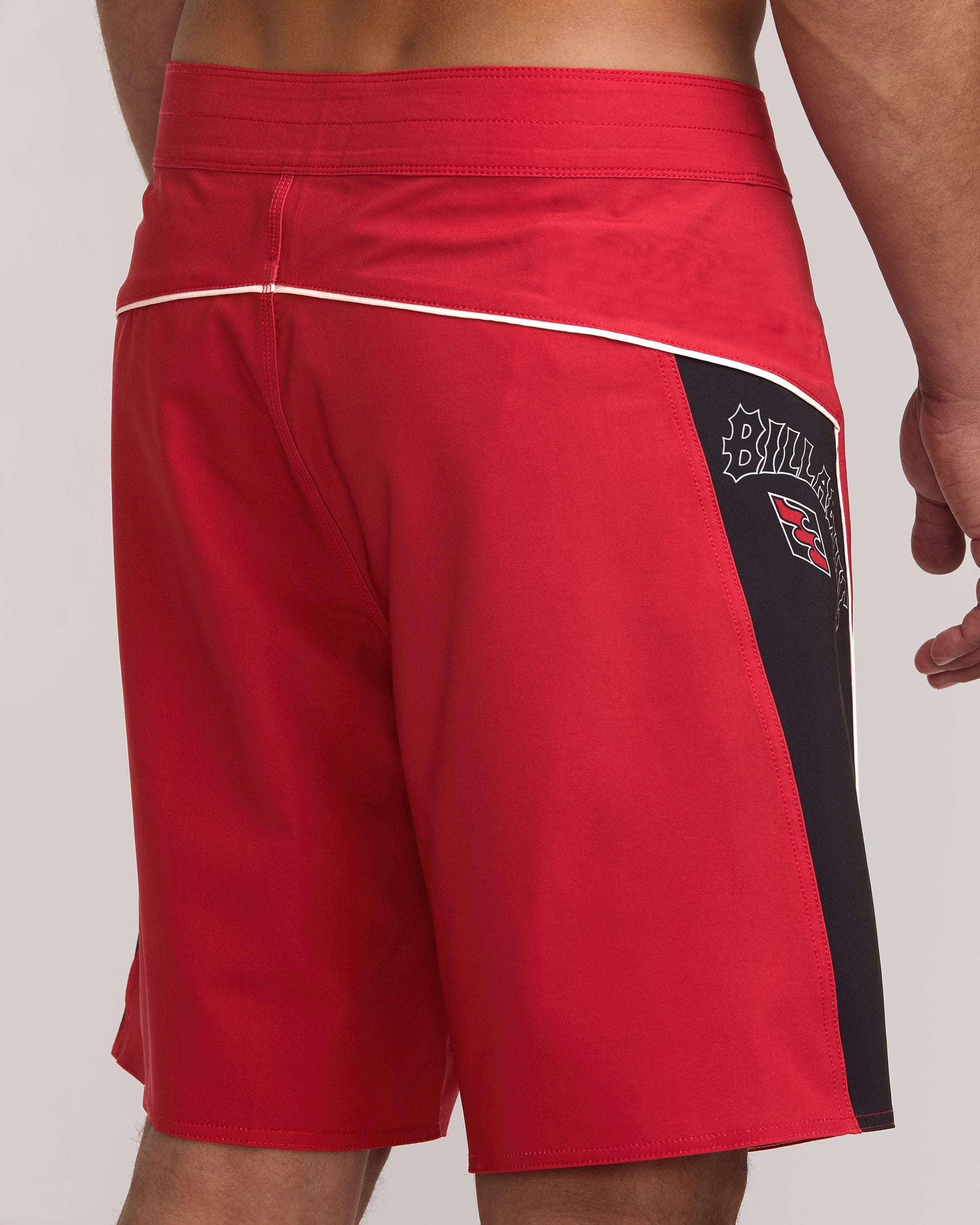 Straddie Pro Performance 20 Boardshorts - Scarlet - Image 6