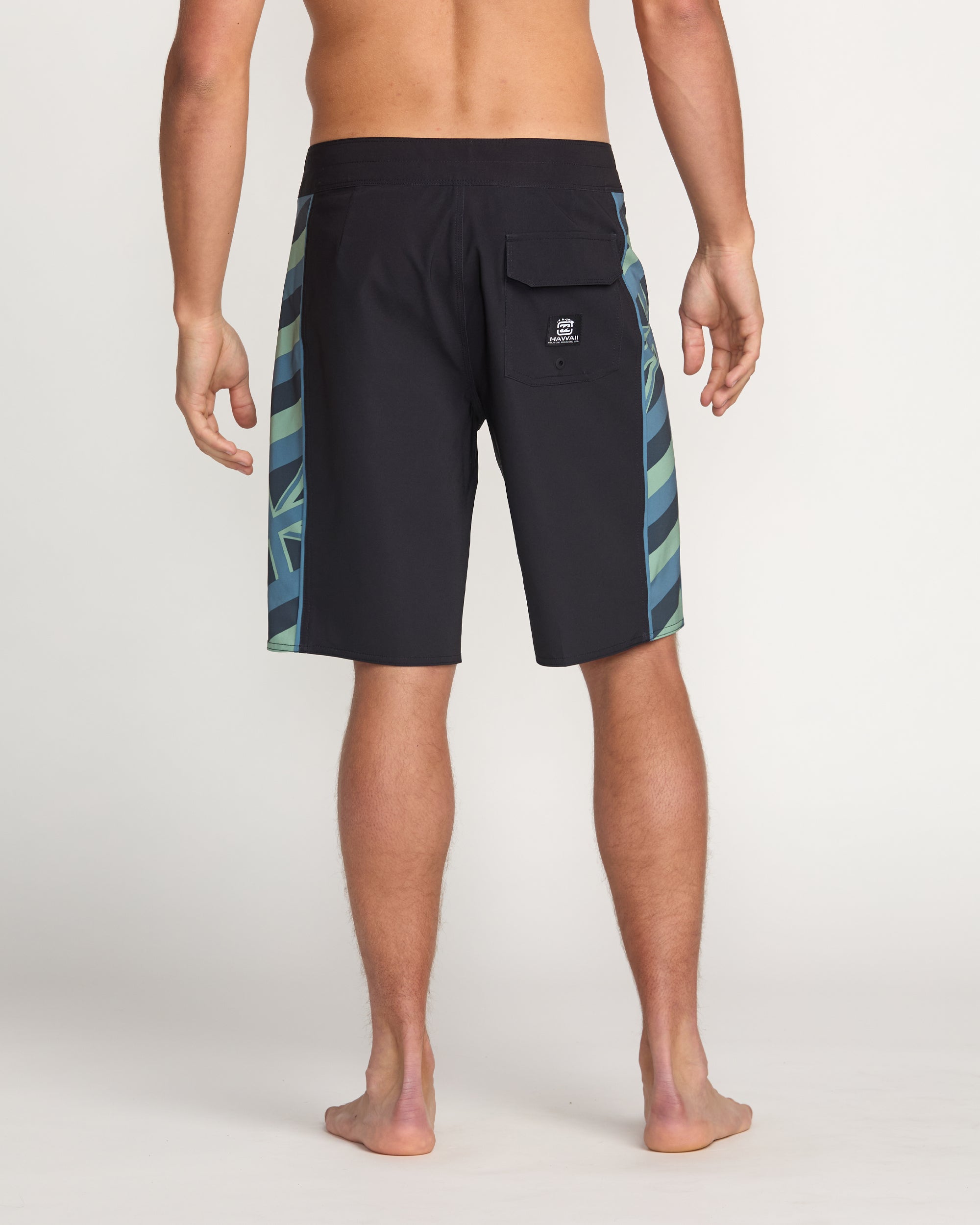 D Bah 2.0 Hi Pro Performance 19 Boardshorts - Washed Black - Image 2