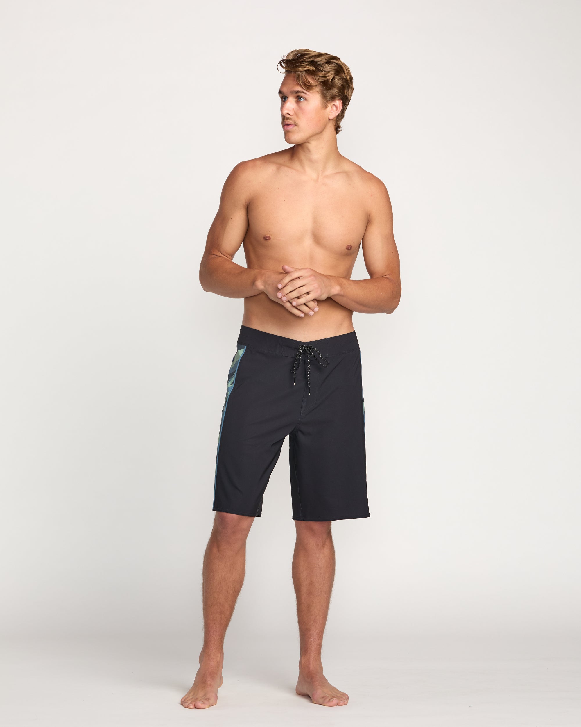 D Bah 2.0 Hi Pro Performance 19 Boardshorts - Washed Black - Image 3