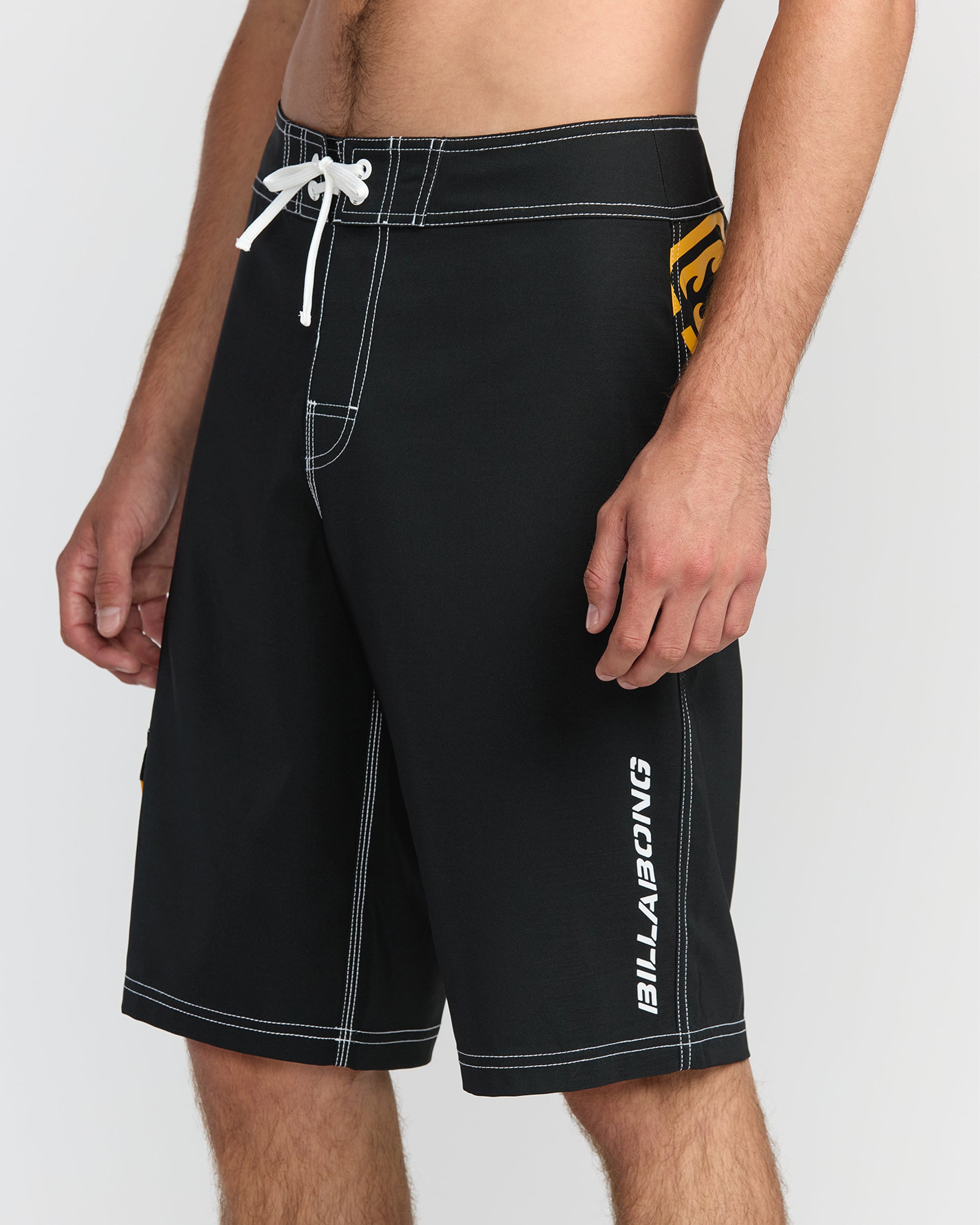 Bracket Pro 21 Boardshorts - Black - Image 6