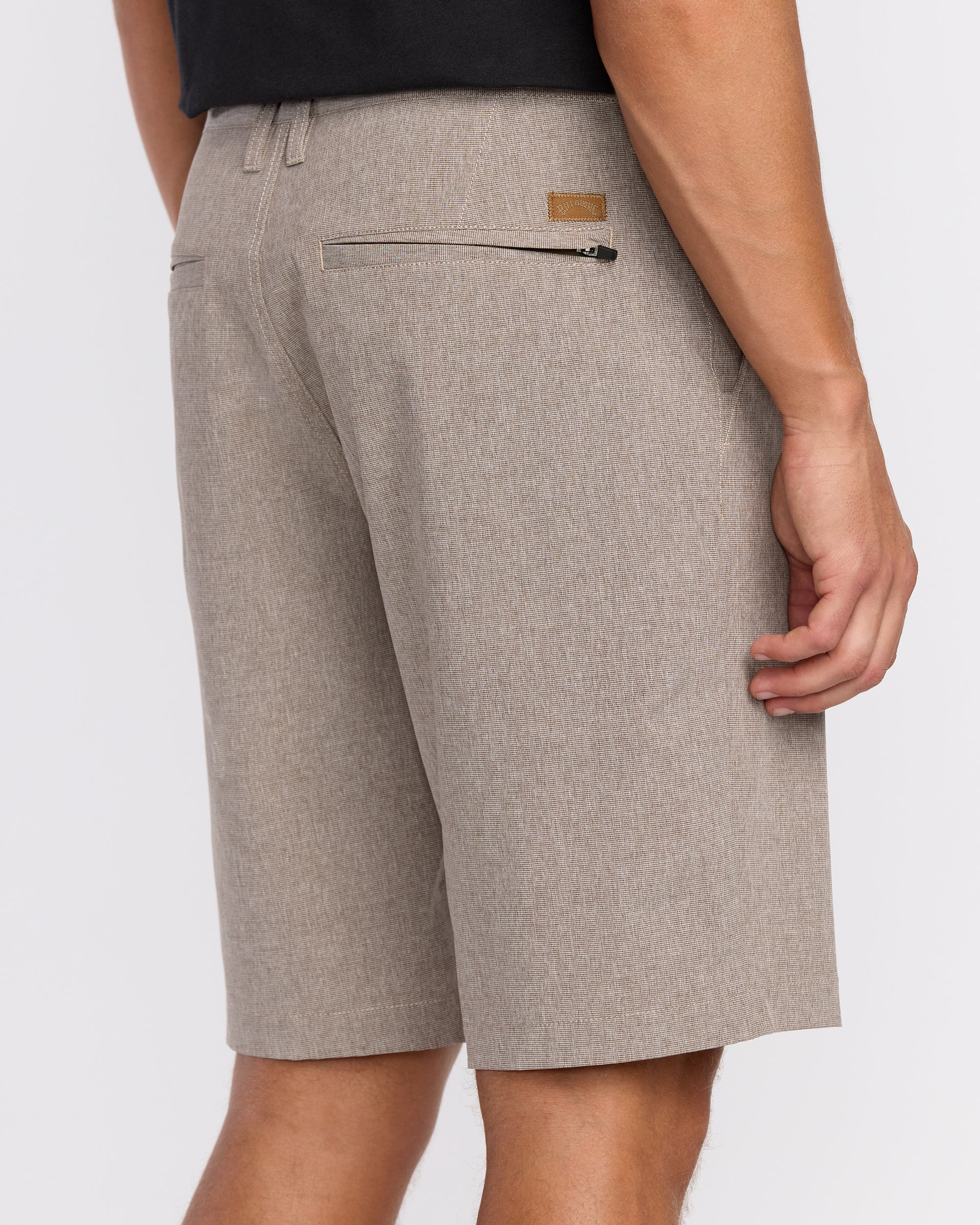 Crossfire Submersible 21 Hybrid Shorts - Tobacco - Image 5