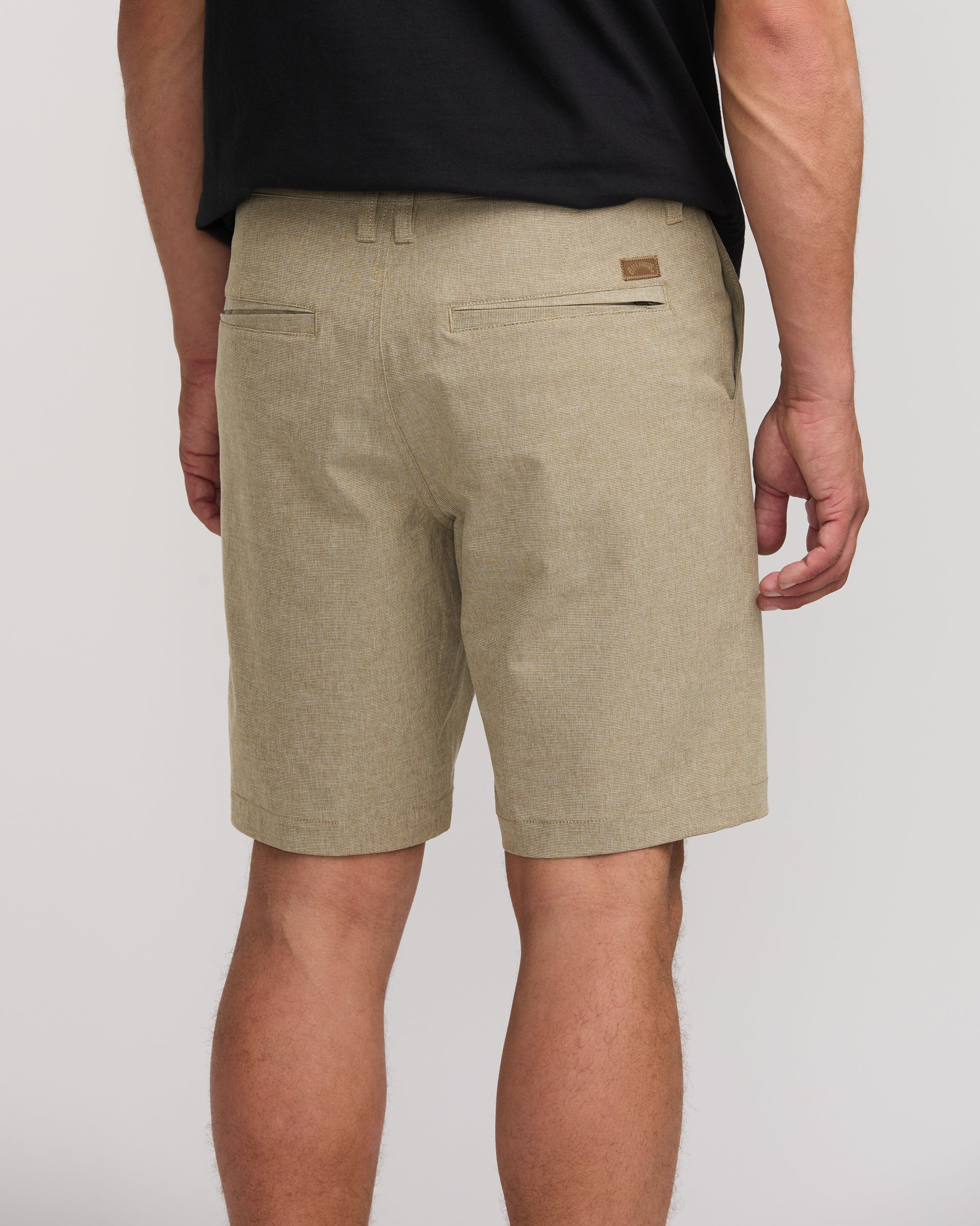Crossfire Submersible 19 Hybrid Shorts - Khaki - Image 8