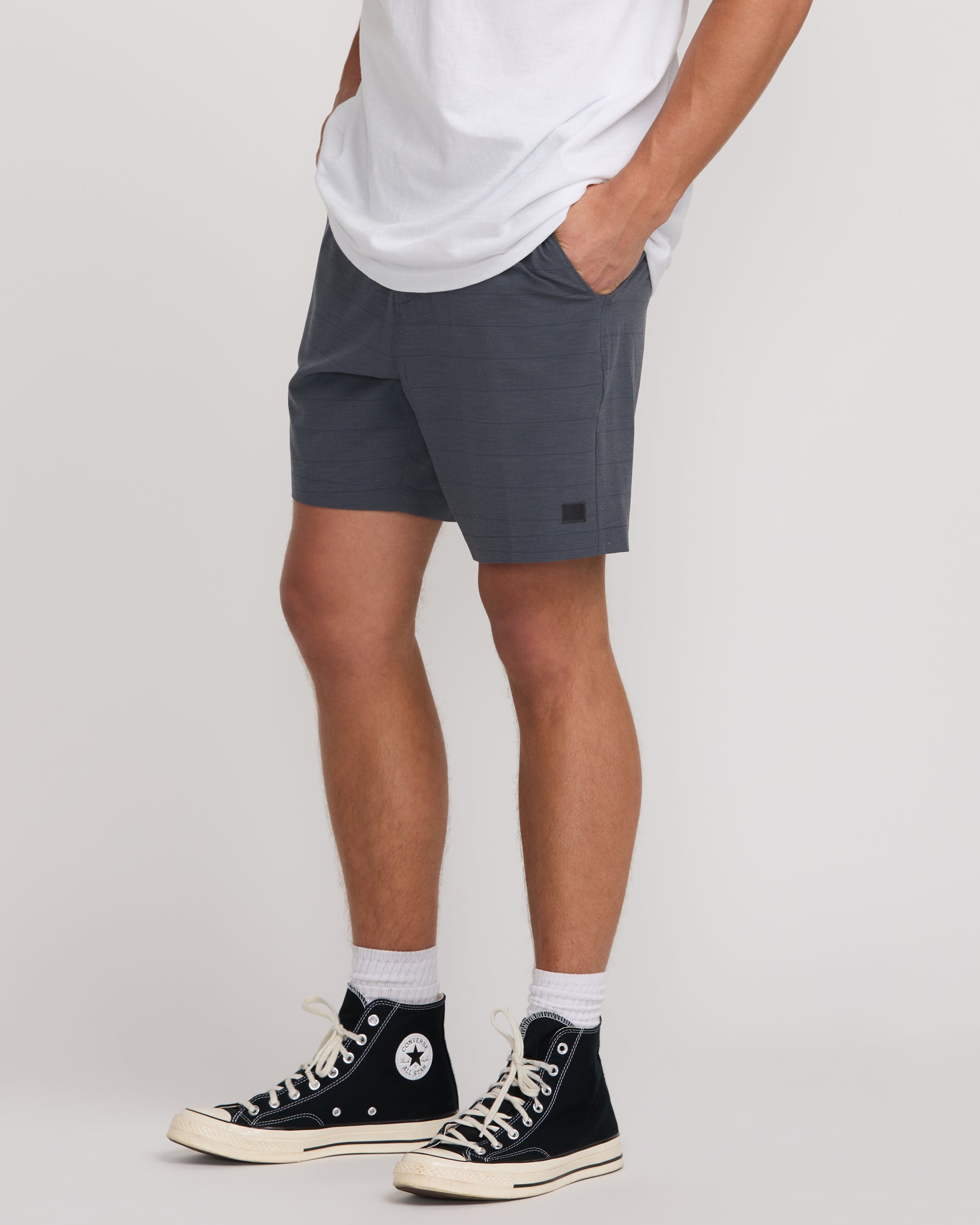 Crossfire Submersible 17 Hybrid Shorts - Aged Indigo - Image 7