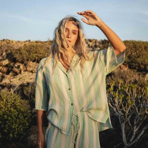 Beach Side Short Sleeve Shirt - Island Green