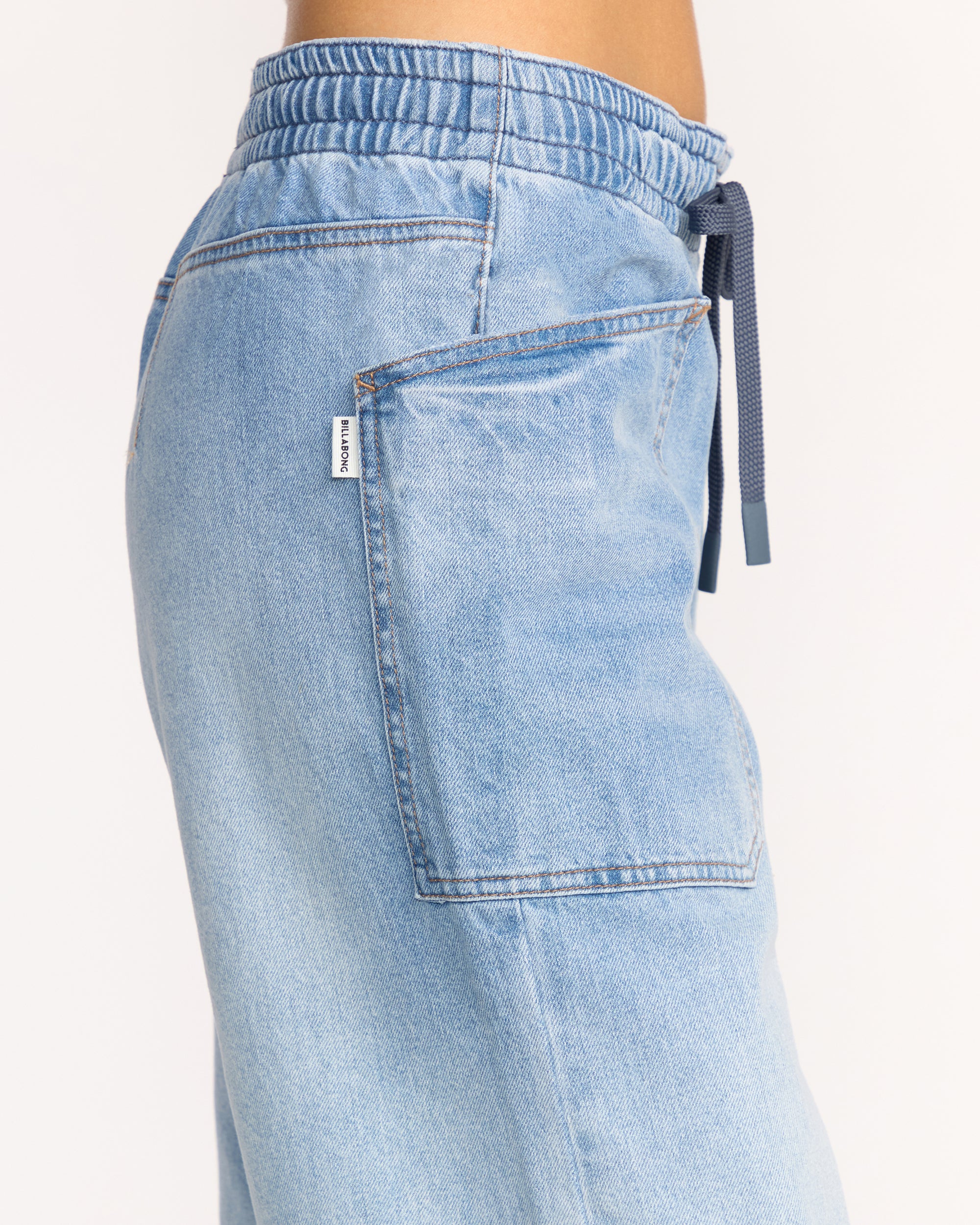 Zonte Elastic Waist Jeans - Shaded Wash - Image 7