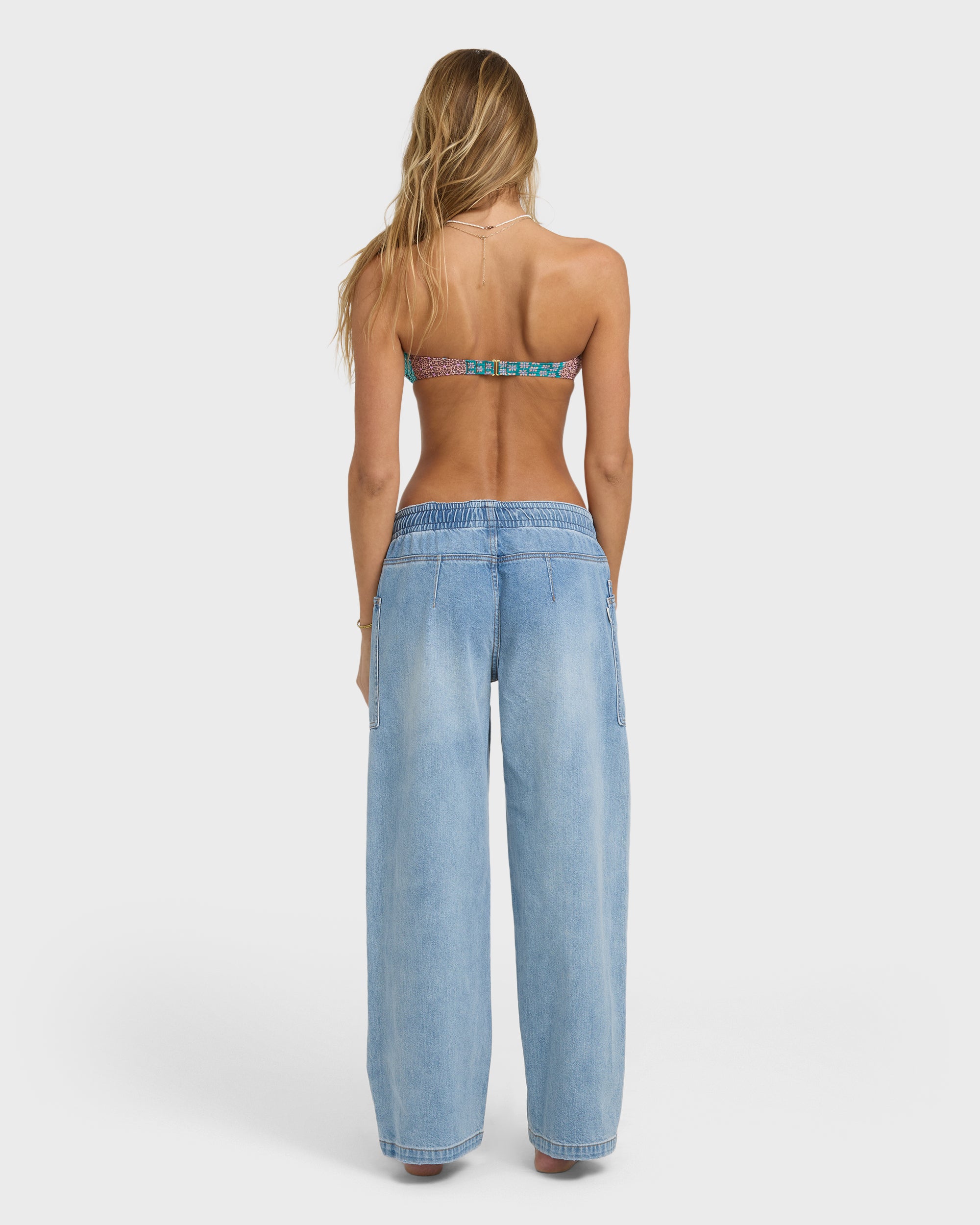 Zonte Elastic Waist Jeans - Shaded Wash - Image 3