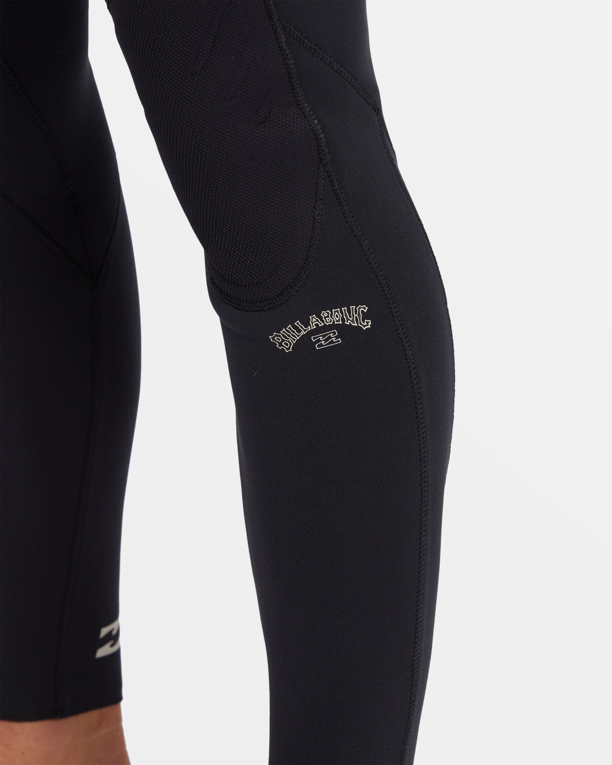 4/3mm Revolution Natural Upcycler GBS Chest Zip Wetsuit - Black - Image 4
