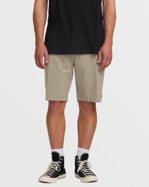 Crossfire Submersible 21 Hybrid Shorts - Khaki
