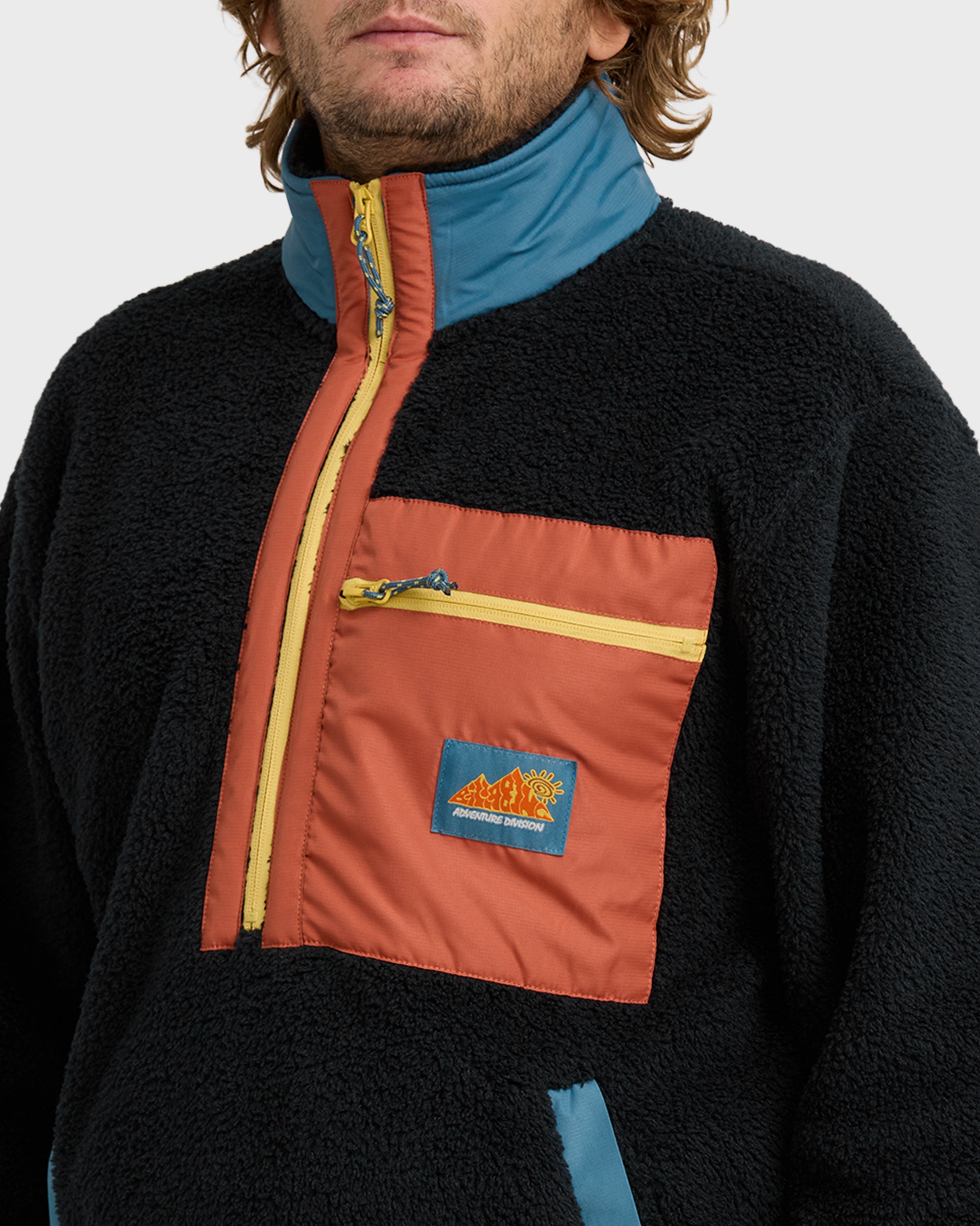 Boundary Peak Neck Sweatshirt - Black - Image 2