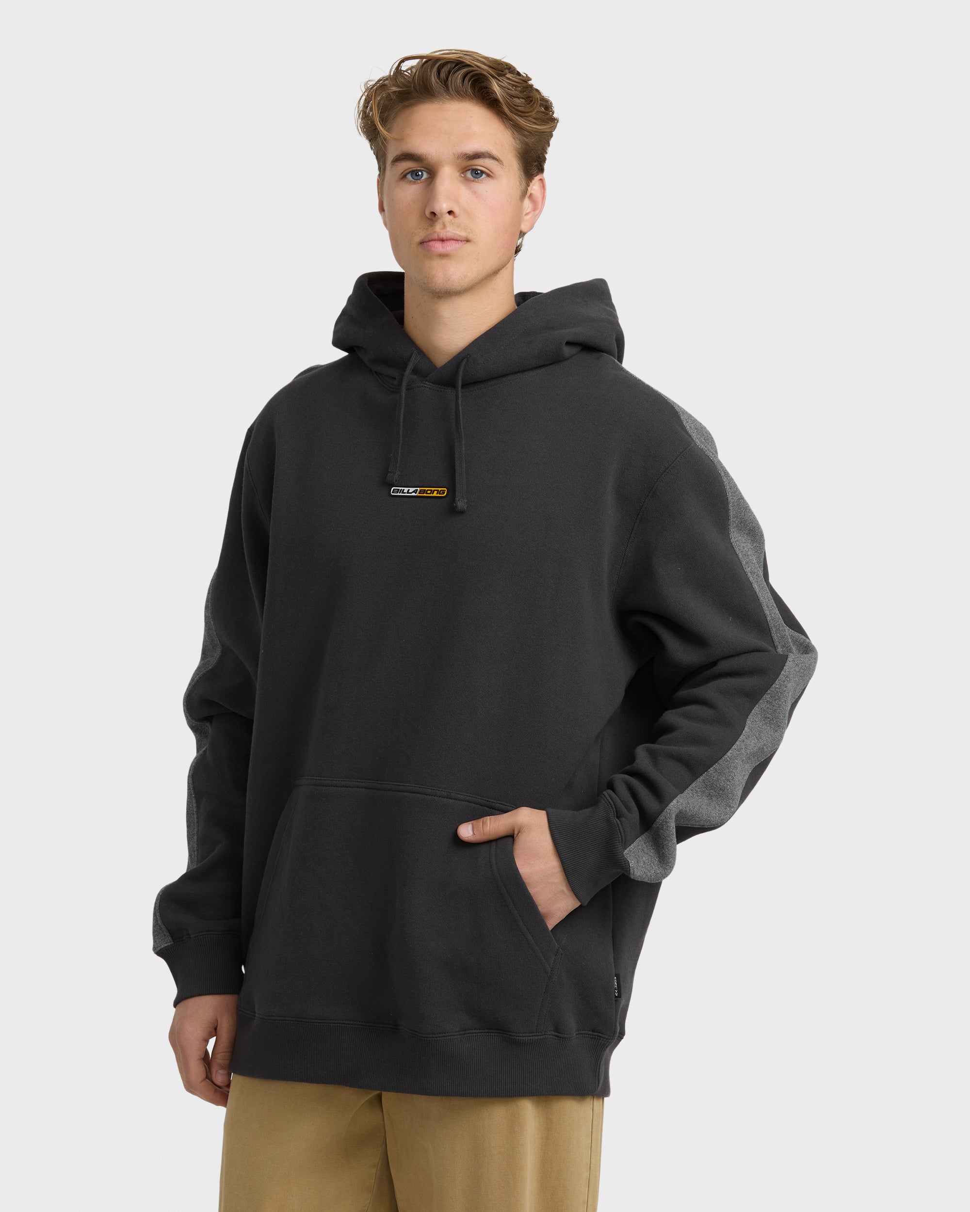 Iconic Sweatshirt - Washed Black - Image 4