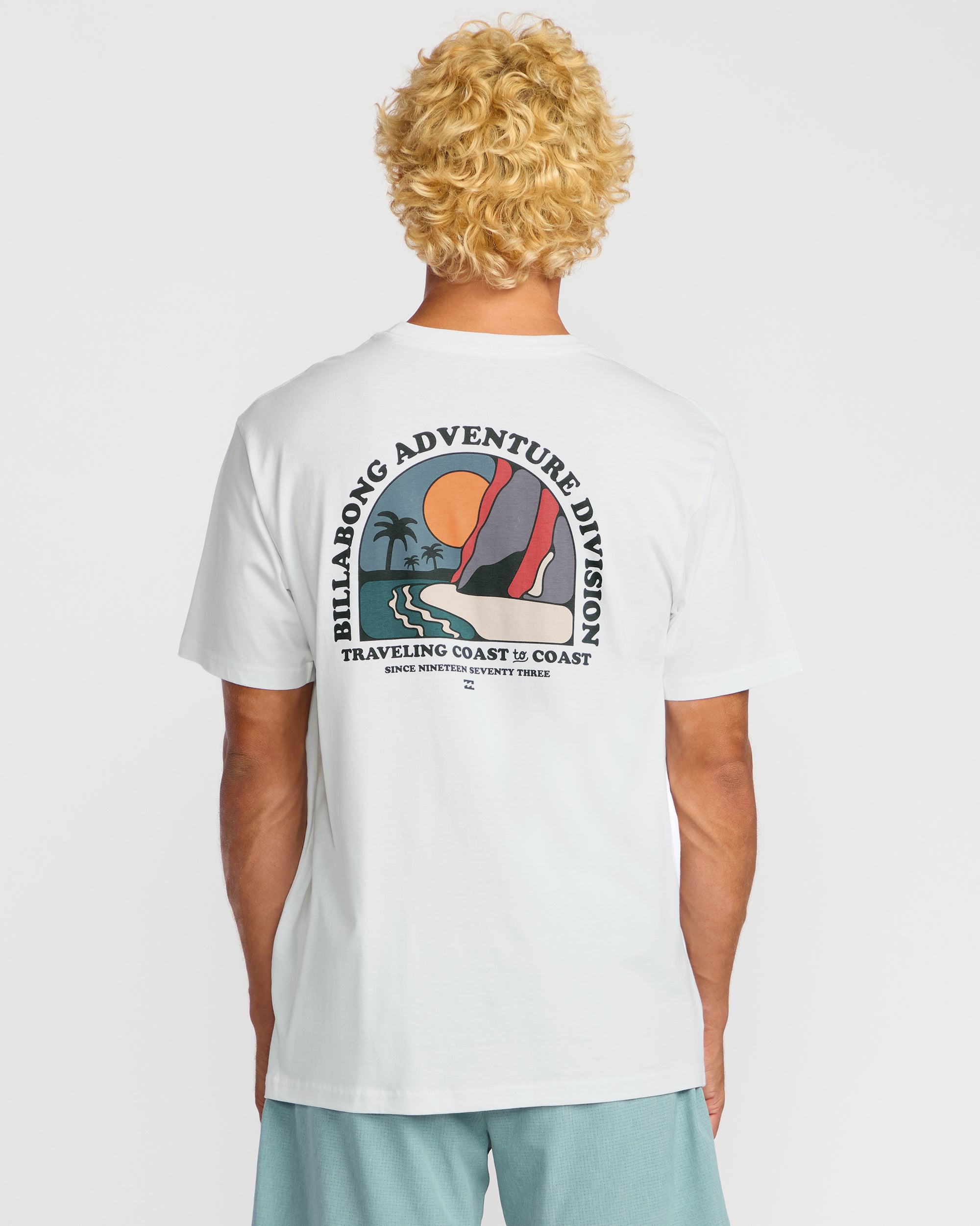 Sundown A/Div Short Sleeve T-Shirt - White - Image 3