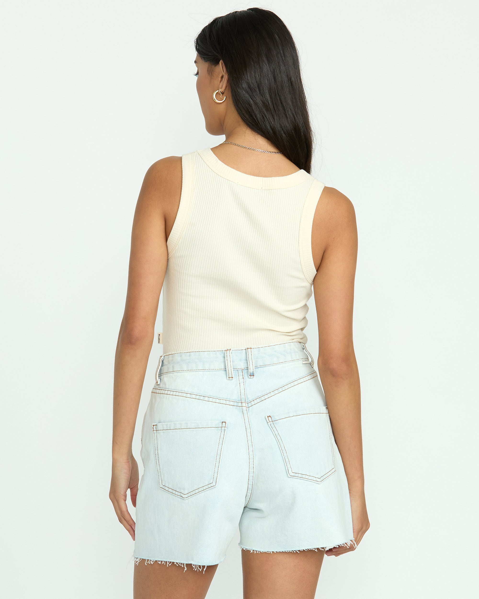Riley Cut-Off Denim Shorts - Acid Wash - Image 5