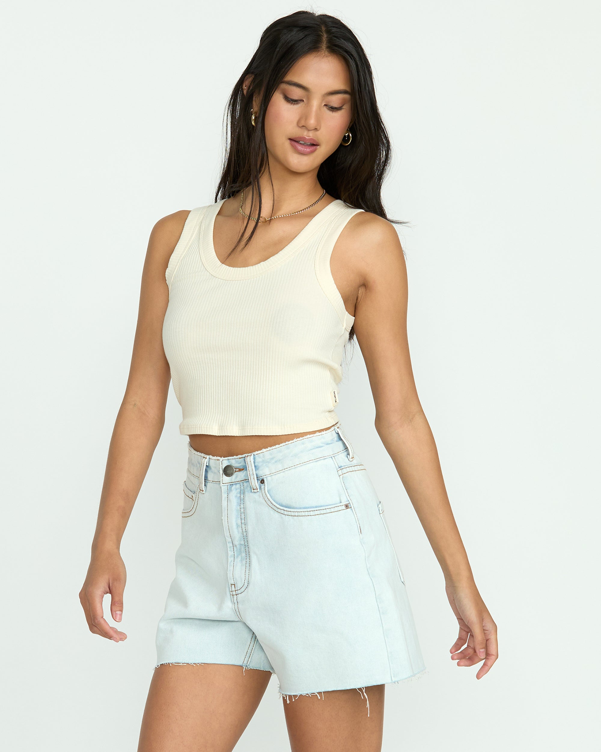 Riley Cut-Off Denim Shorts - Acid Wash - Image 6